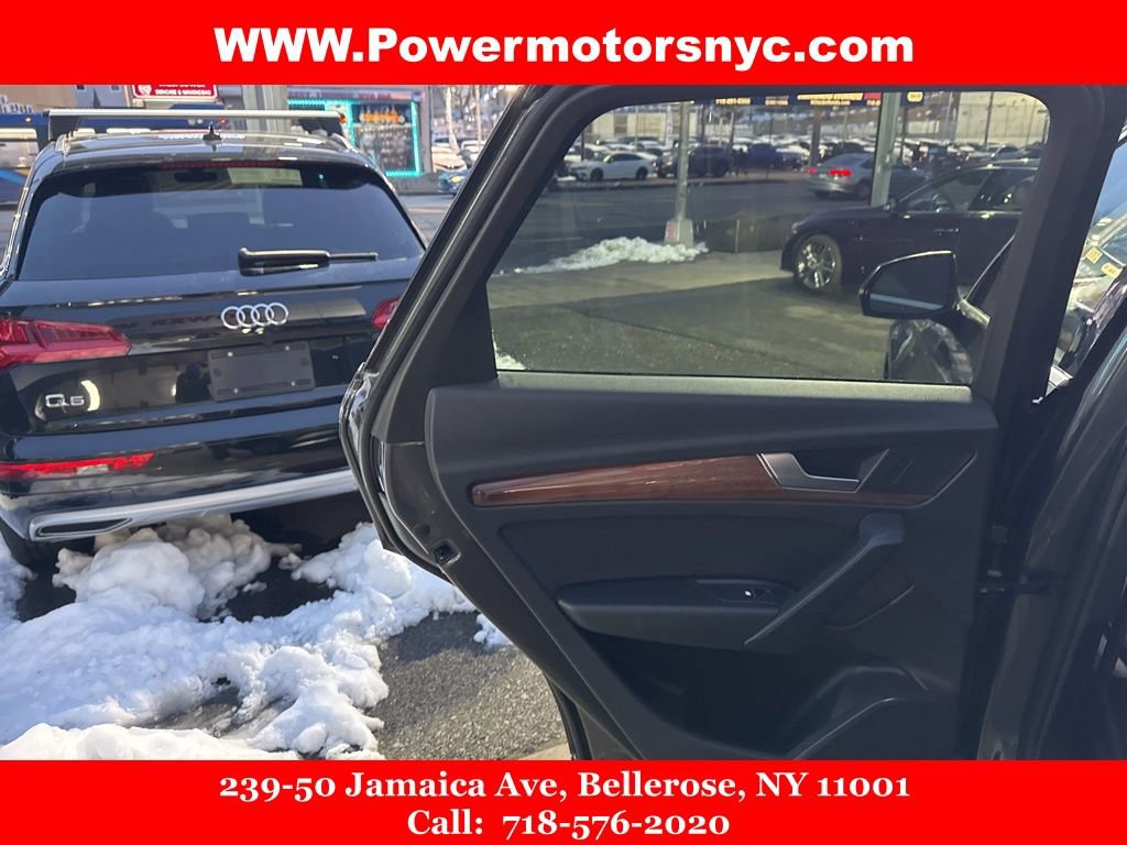 Used 2022 Audi Q5 2.0T Premium image 25
