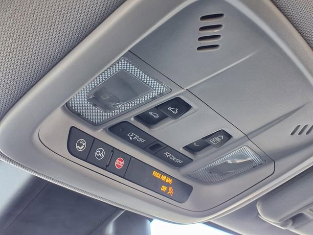 Used 2021 Chevrolet Malibu LT w/ Redline Edition image 15