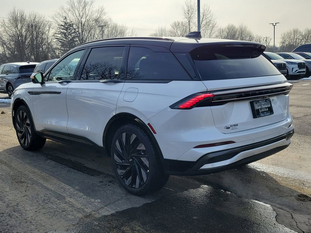 New 2026 Lincoln Nautilus Reserve AWD/4WD image 6