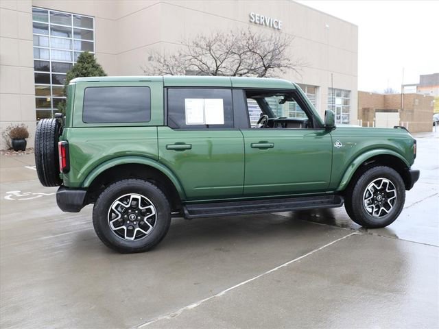 Used 2025 Ford Bronco Outer Banks image 6