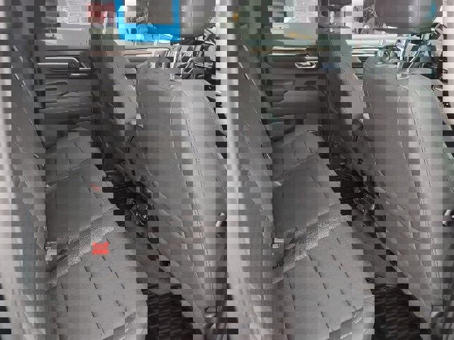 Used 2025 Chevrolet Silverado 1500 LT image 10