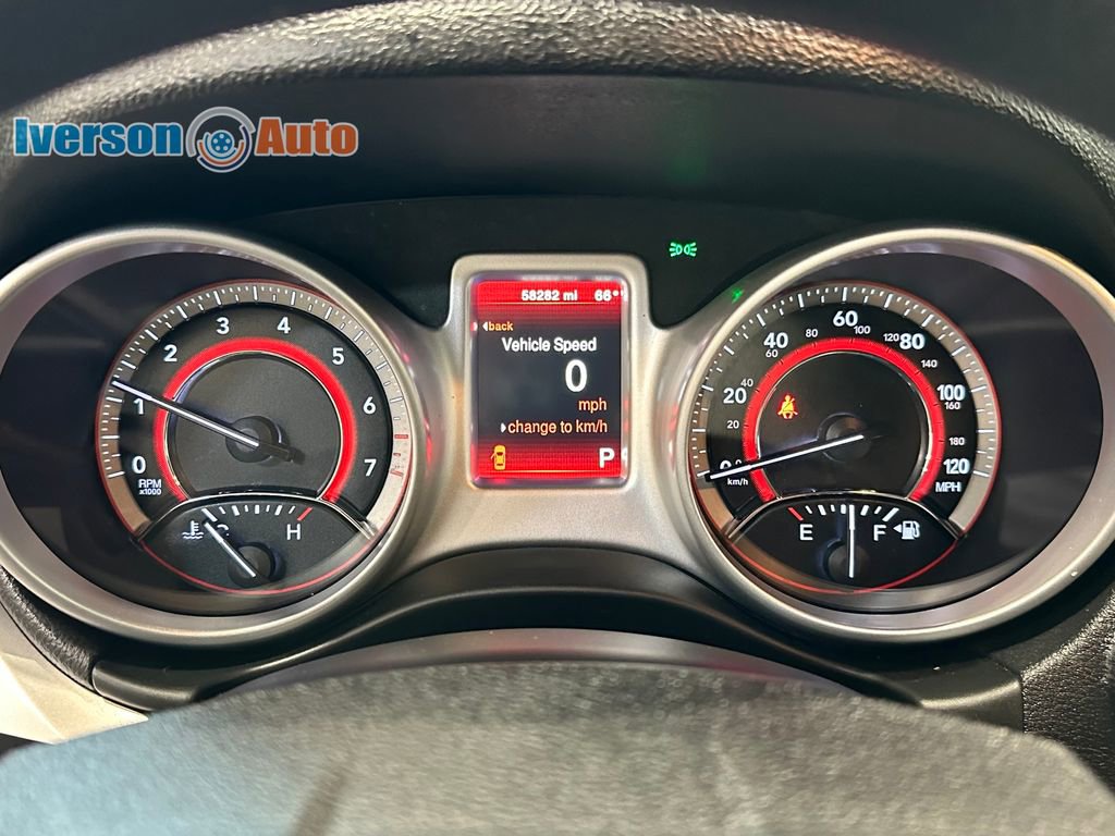 Used 2019 Dodge Journey SE FWD image 19