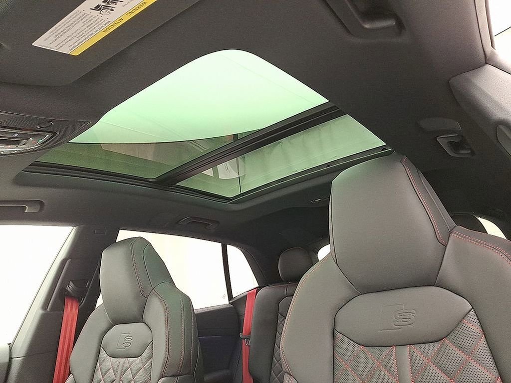 New 2026 Audi Q8 Prestige image 9