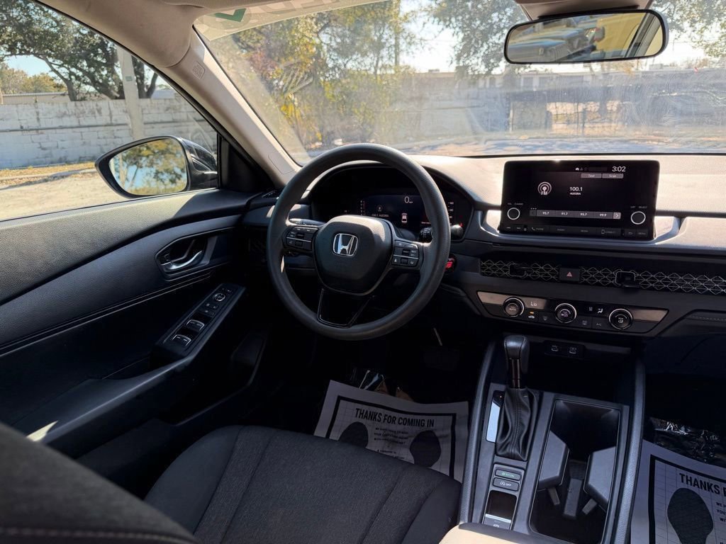 Used 2024 Honda Accord LX image 31