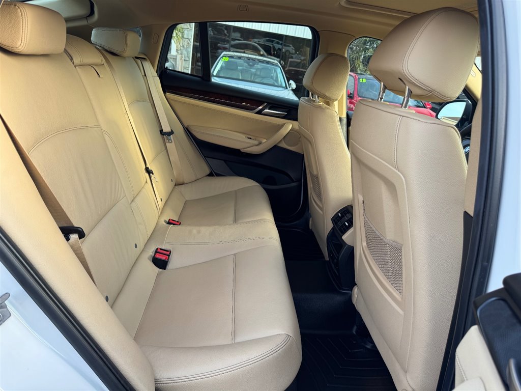 Used 2017 BMW X4 xDrive28i image 21