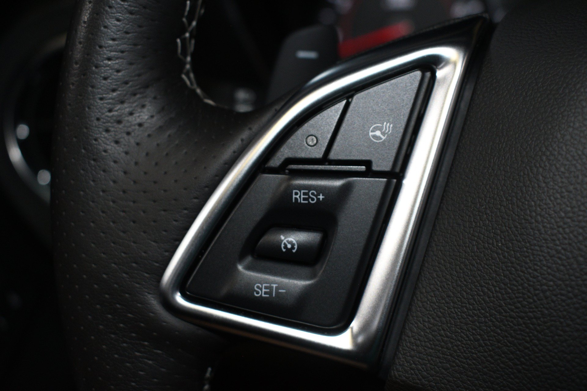 Used 2021 Chevrolet Camaro SS RWD image 29