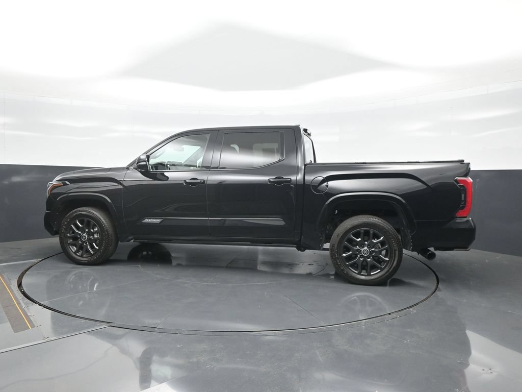 Used 2024 Toyota Tundra Platinum AWD/4WD image 4