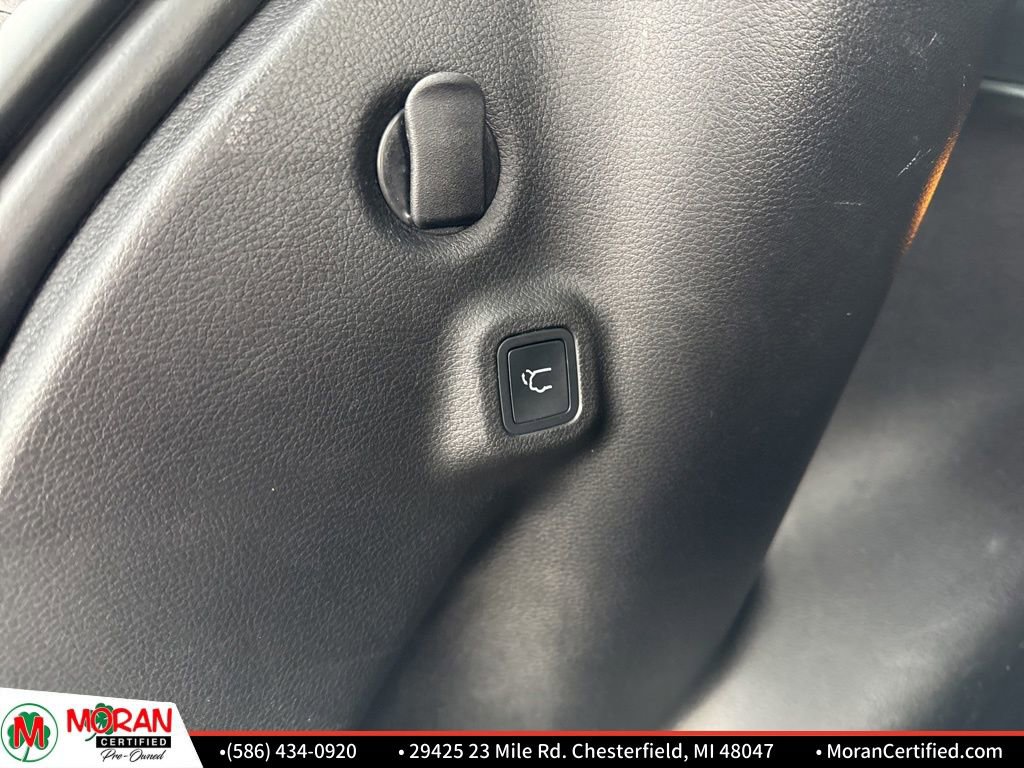 Used 2021 Jeep Compass 80th Special Edition image 28