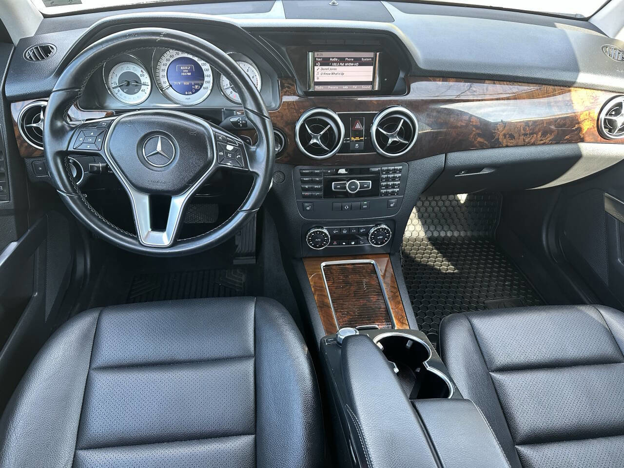 Used 2013 Mercedes-Benz GLK 350 4MATIC image 11