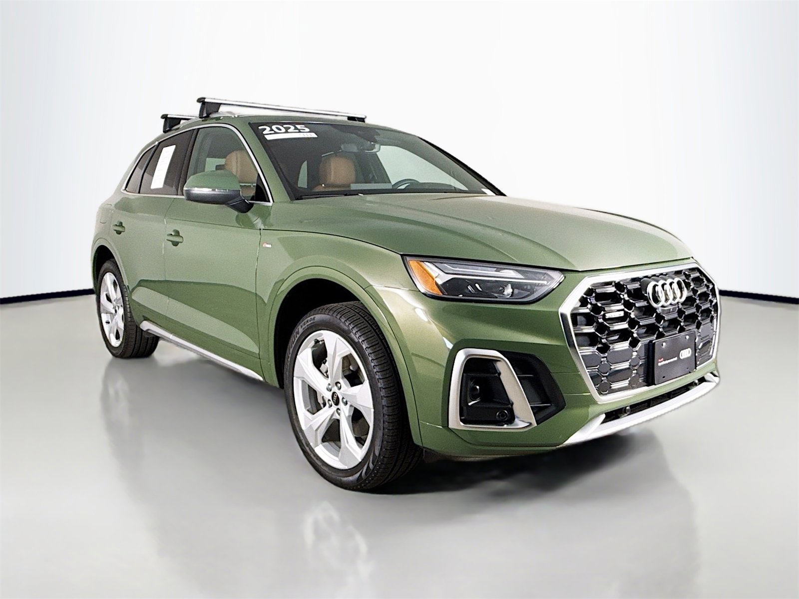 Certified 2025 Audi Q5 2.0T Premium Plus w/ Premium Plus Package