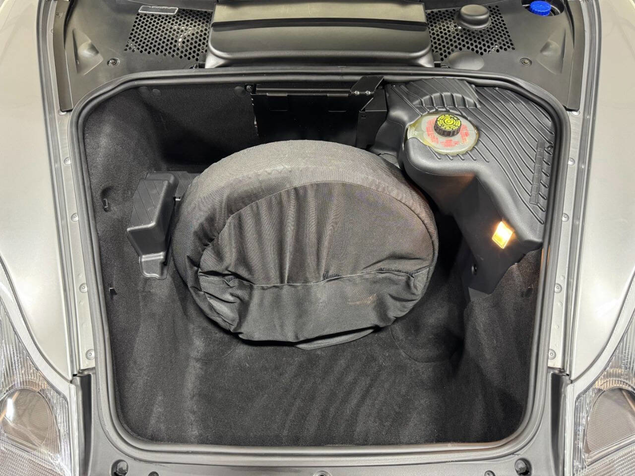 Used 2004 Porsche Boxster S image 31