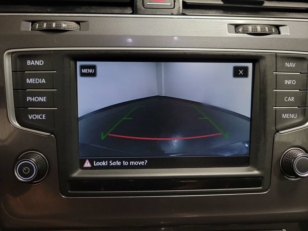 Used 2017 Volkswagen Golf Alltrack SEL AWD/4WD image 20