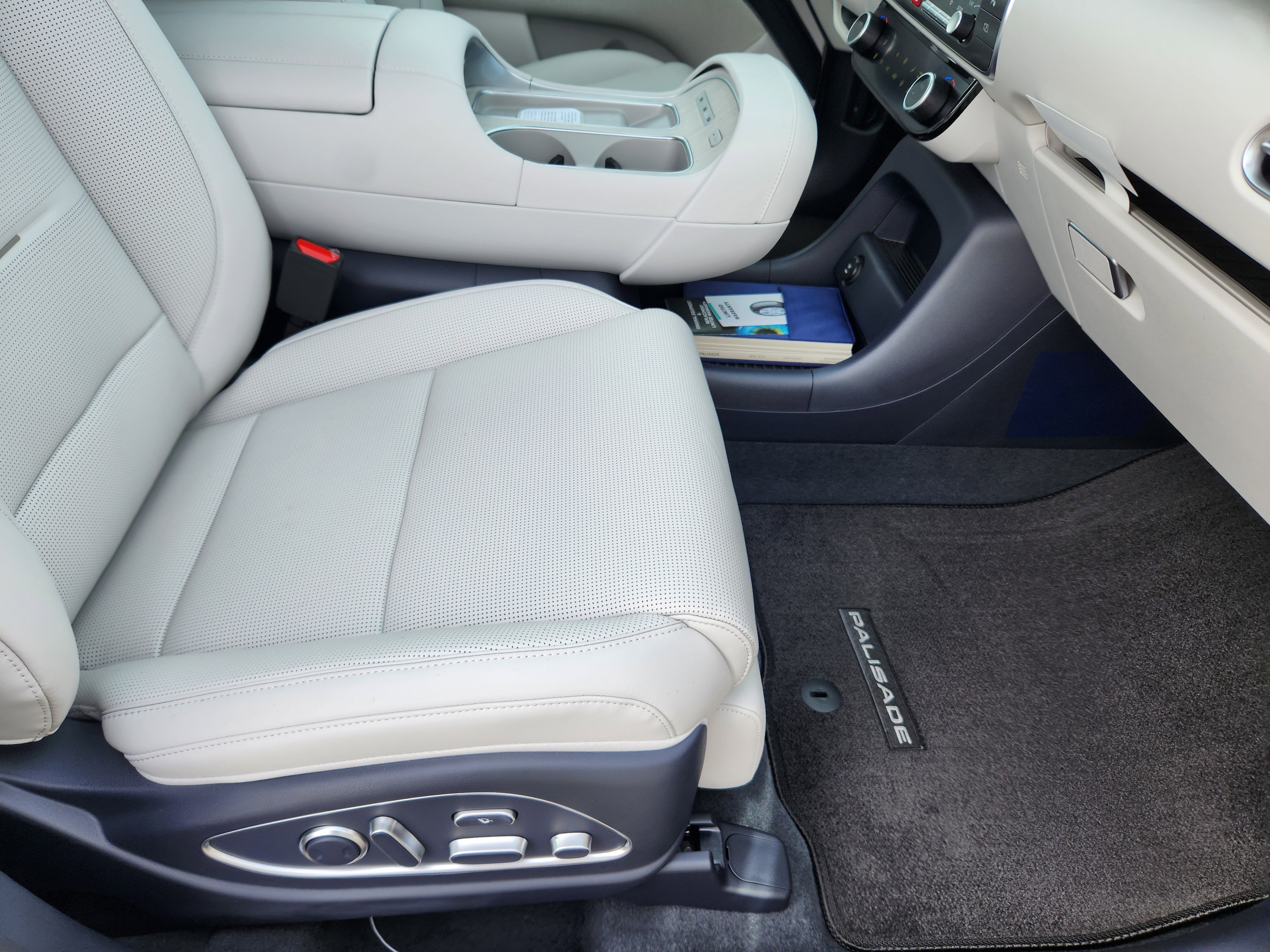 New 2026 Hyundai Palisade Calligraphy image 16