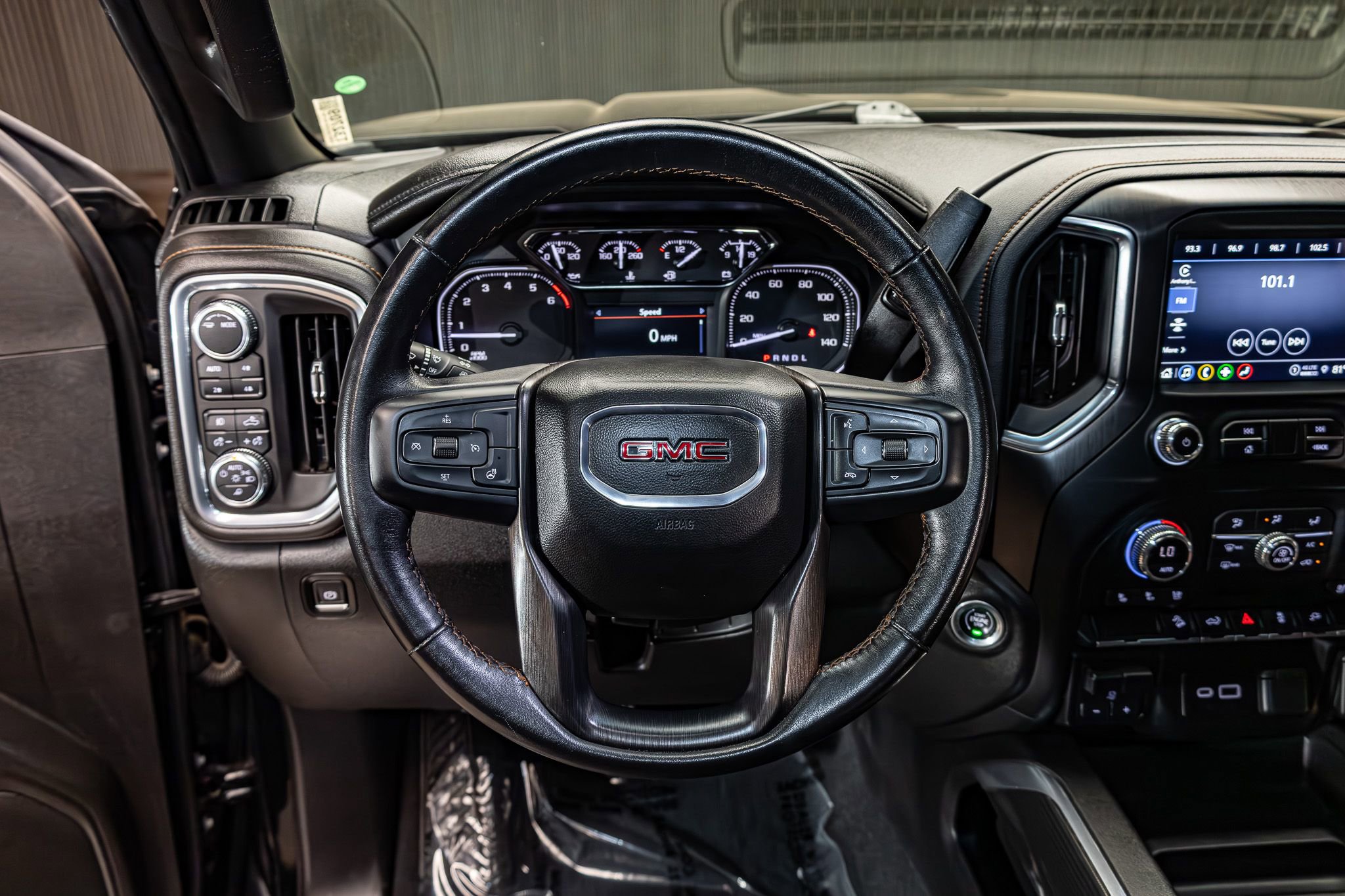 Used 2022 GMC Sierra 2500 AT4 AWD/4WD image 15