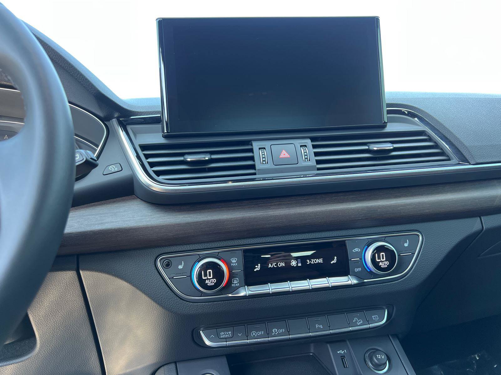 Certified 2024 Audi Q5 2.0T Premium AWD/4WD image 29