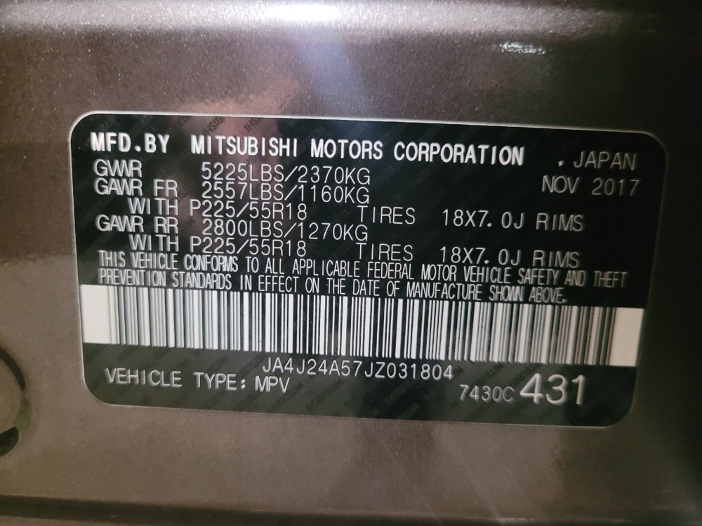 Used 2018 Mitsubishi Outlander GT AWD/4WD image 33