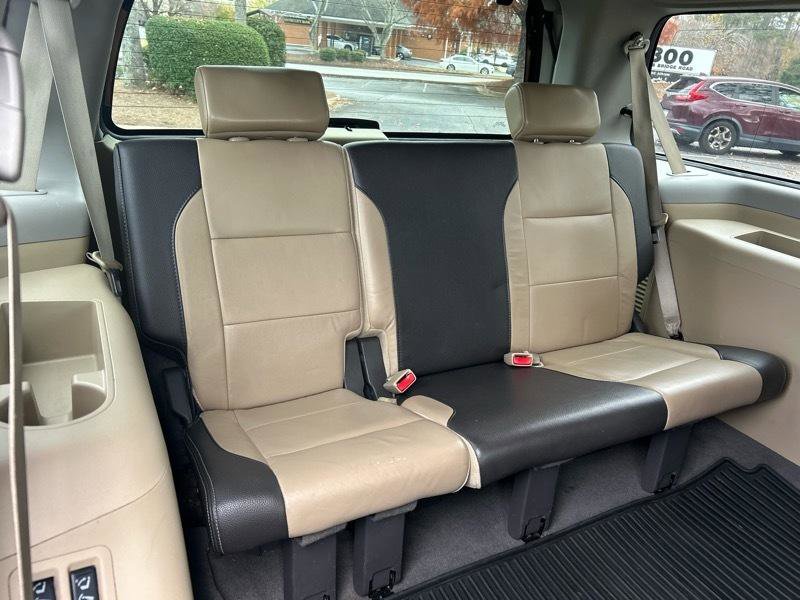 Used 2015 Nissan Armada Platinum w/ Platinum Reserve Package image 27
