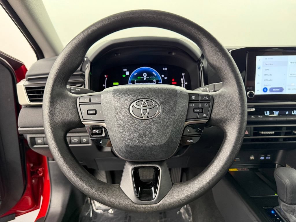 Used 2026 Toyota Camry LE FWD image 24