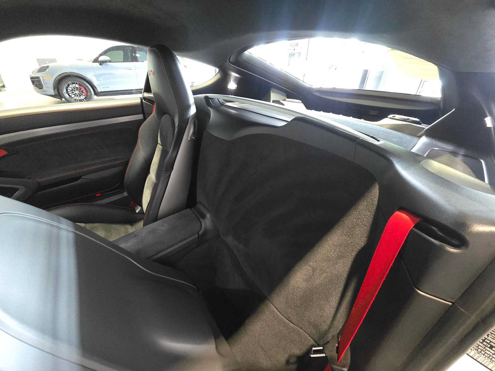 Used 2016 Porsche Cayman GT4 RWD image 20