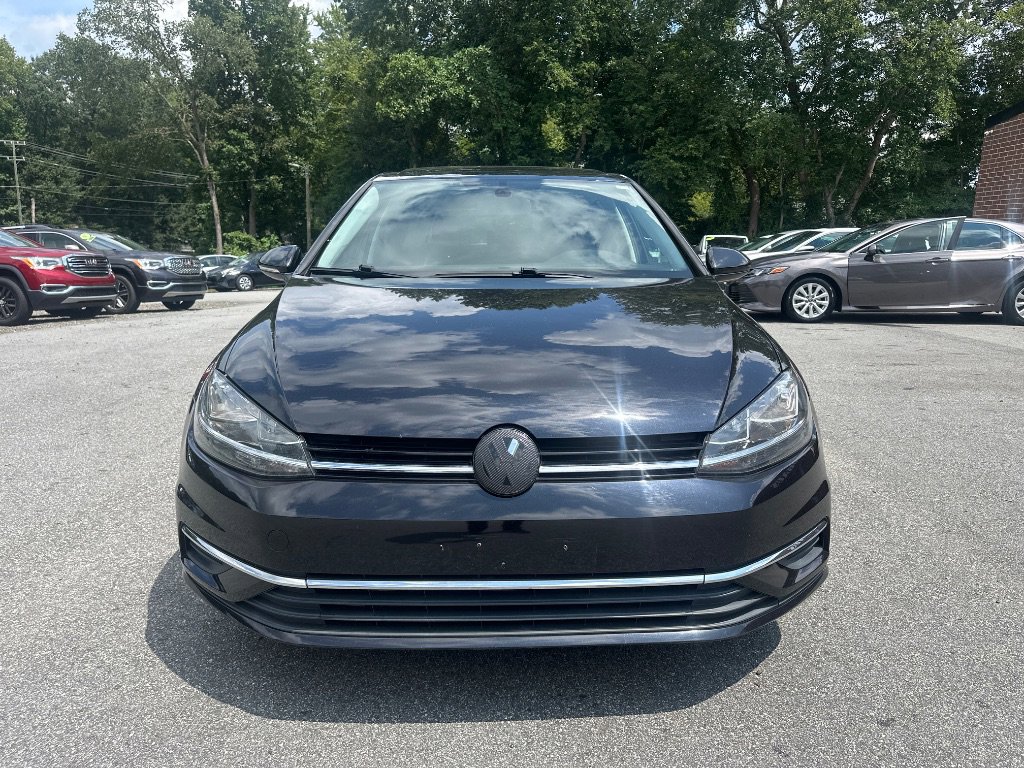 Used 2021 Volkswagen Golf 4-Door image 3