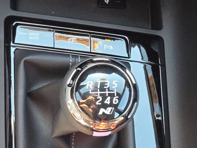 New 2025 Hyundai Elantra N image 14