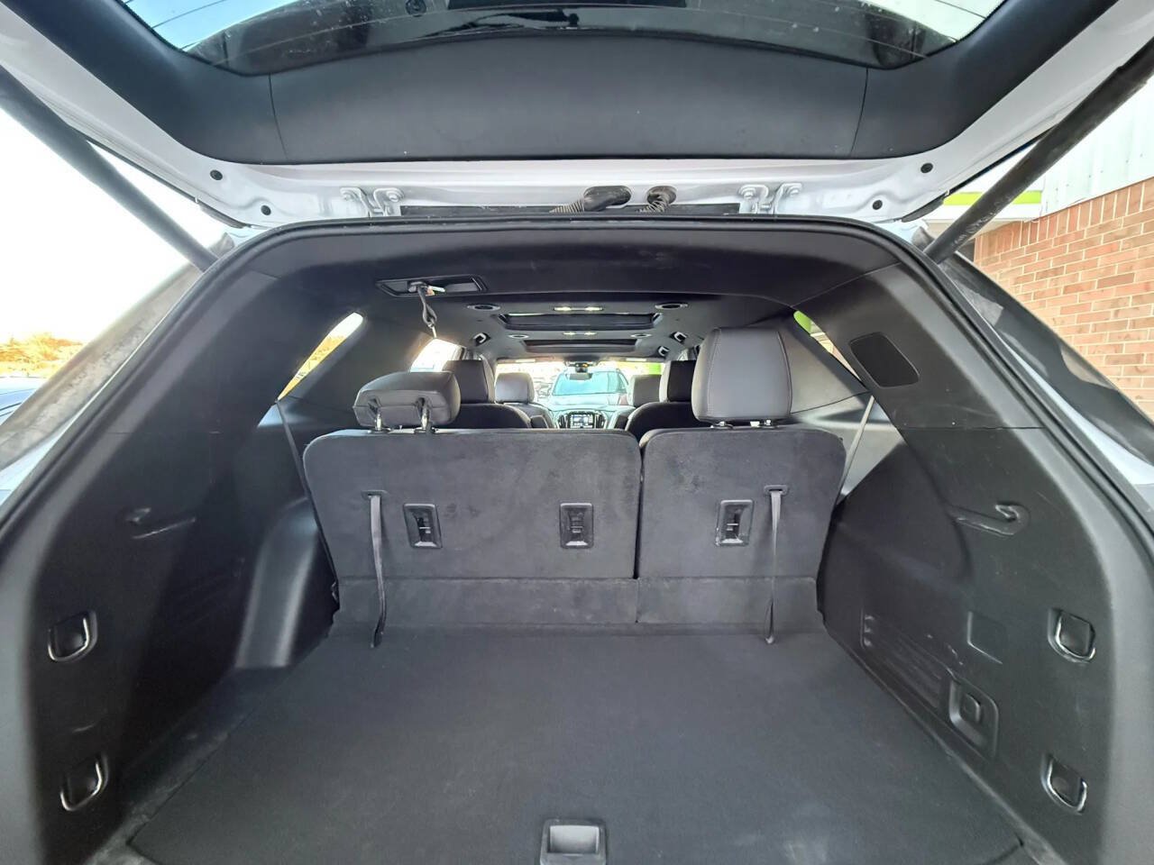 Used 2023 Chevrolet Traverse RS AWD/4WD image 31