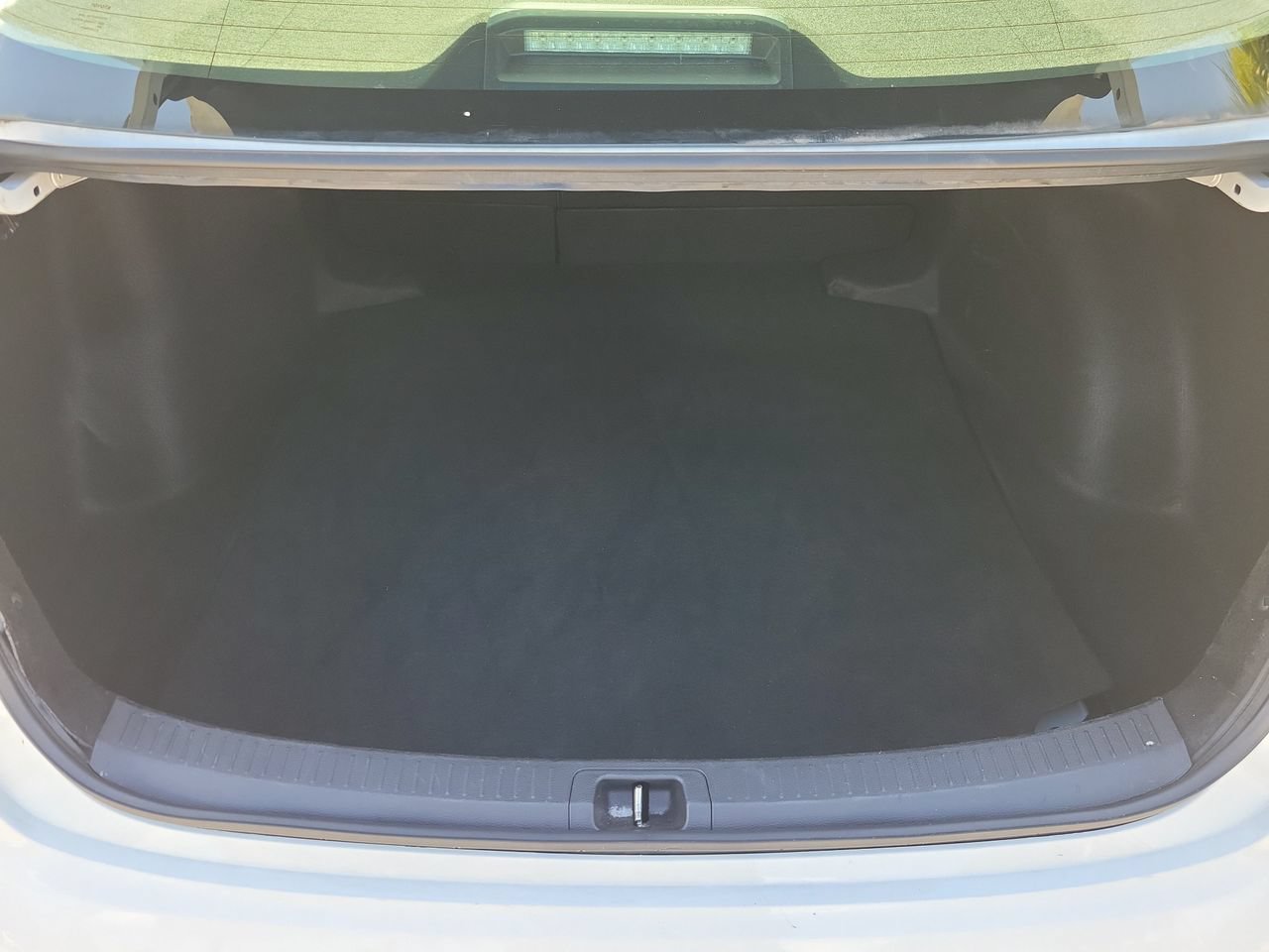 Used 2024 Toyota Corolla LE FWD image 8