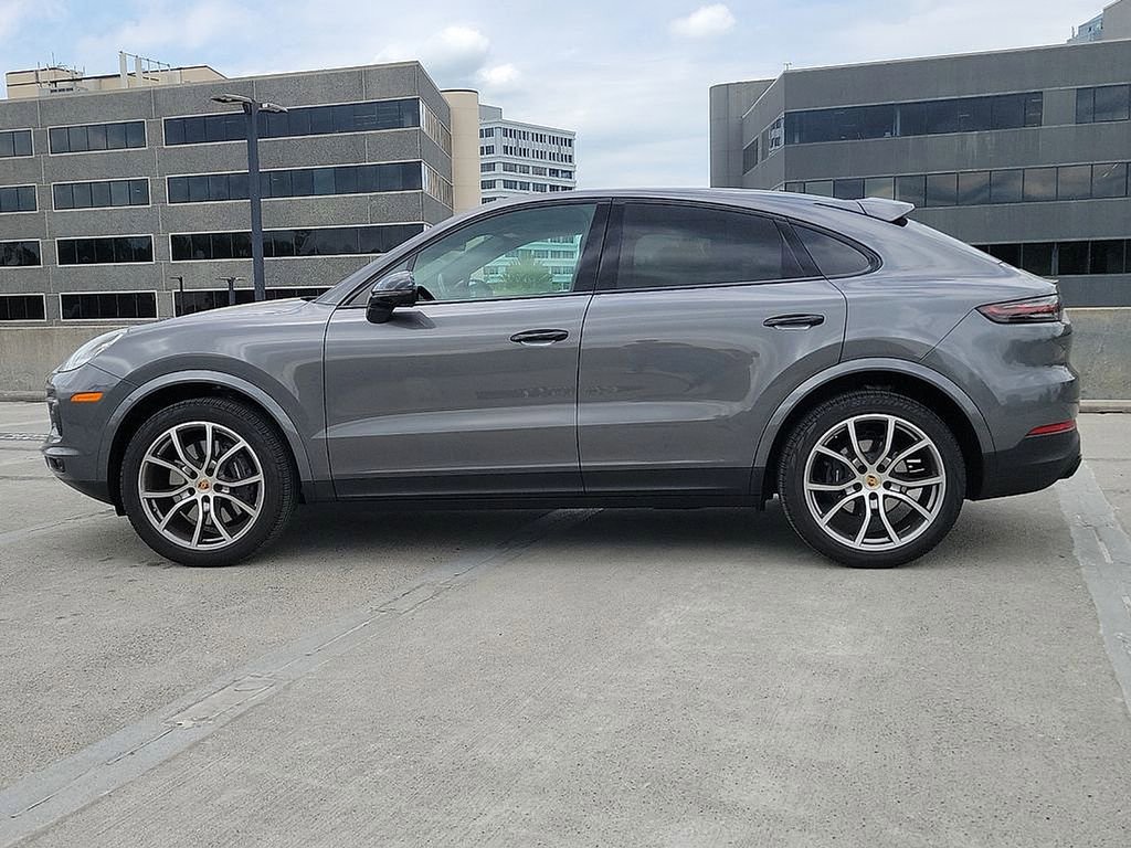 Used 2023 Porsche Cayenne Coupe image 7