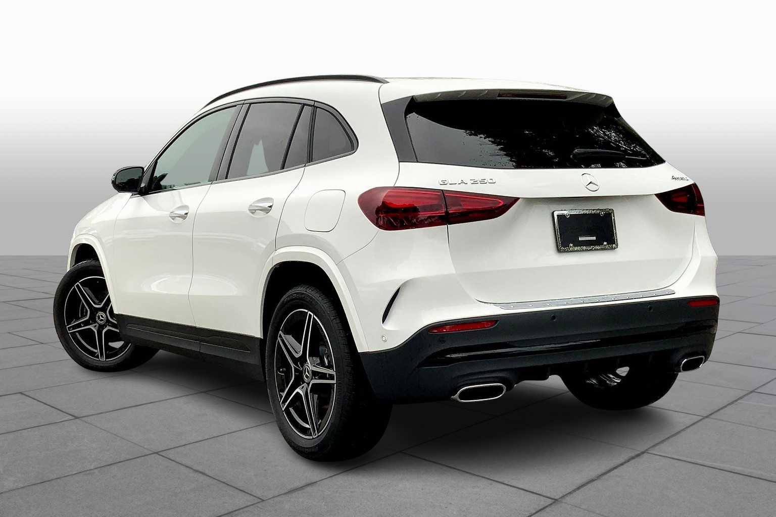 New 2026 Mercedes-Benz GLA 250 4MATIC image 16