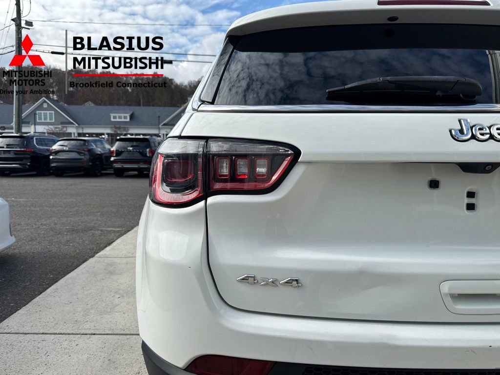 Used 2022 Jeep Compass Latitude image 36