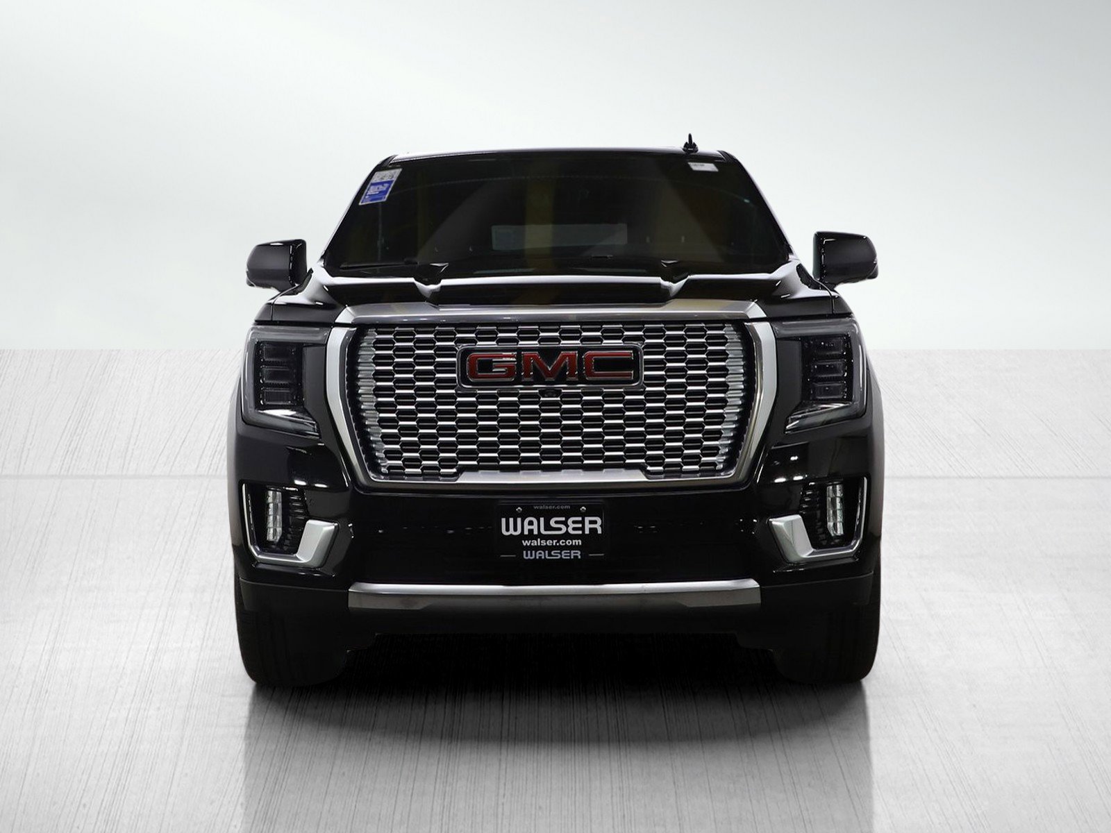 Used 2023 GMC Yukon Denali w/ Denali Reserve Package AWD/4WD image 8