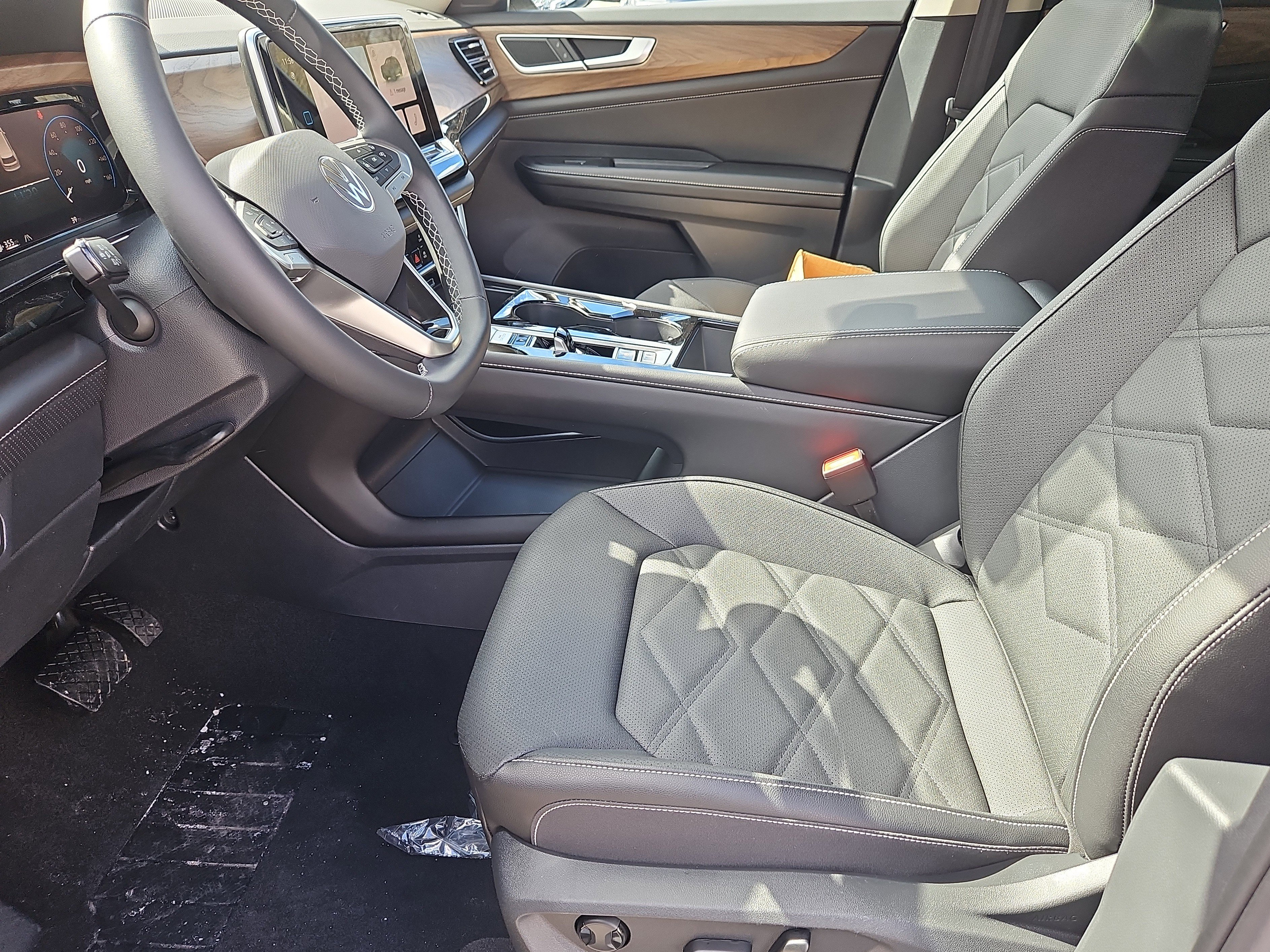 New 2026 Volkswagen Atlas SE AWD/4WD image 18