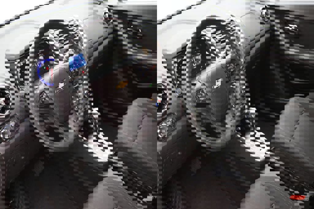 Used 2016 Chevrolet Trax LT image 13