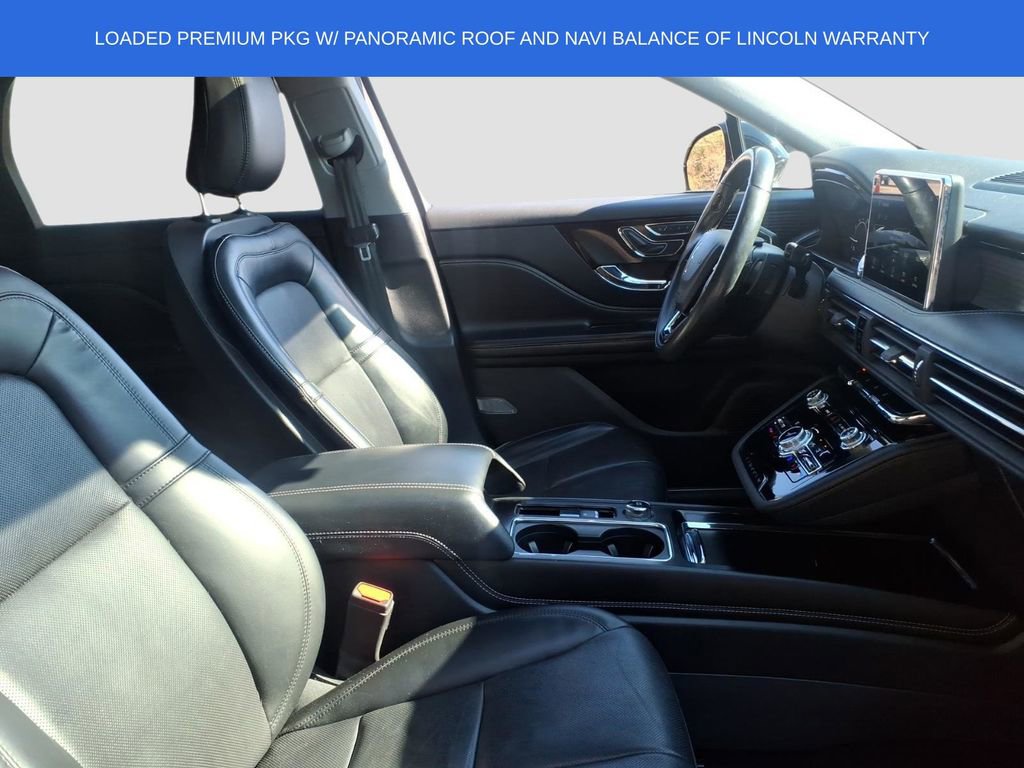 Used 2022 Lincoln Corsair AWD w/ Premium Package image 11