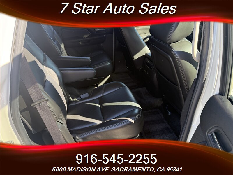 Used 2009 GMC Yukon Denali AWD/4WD image 21