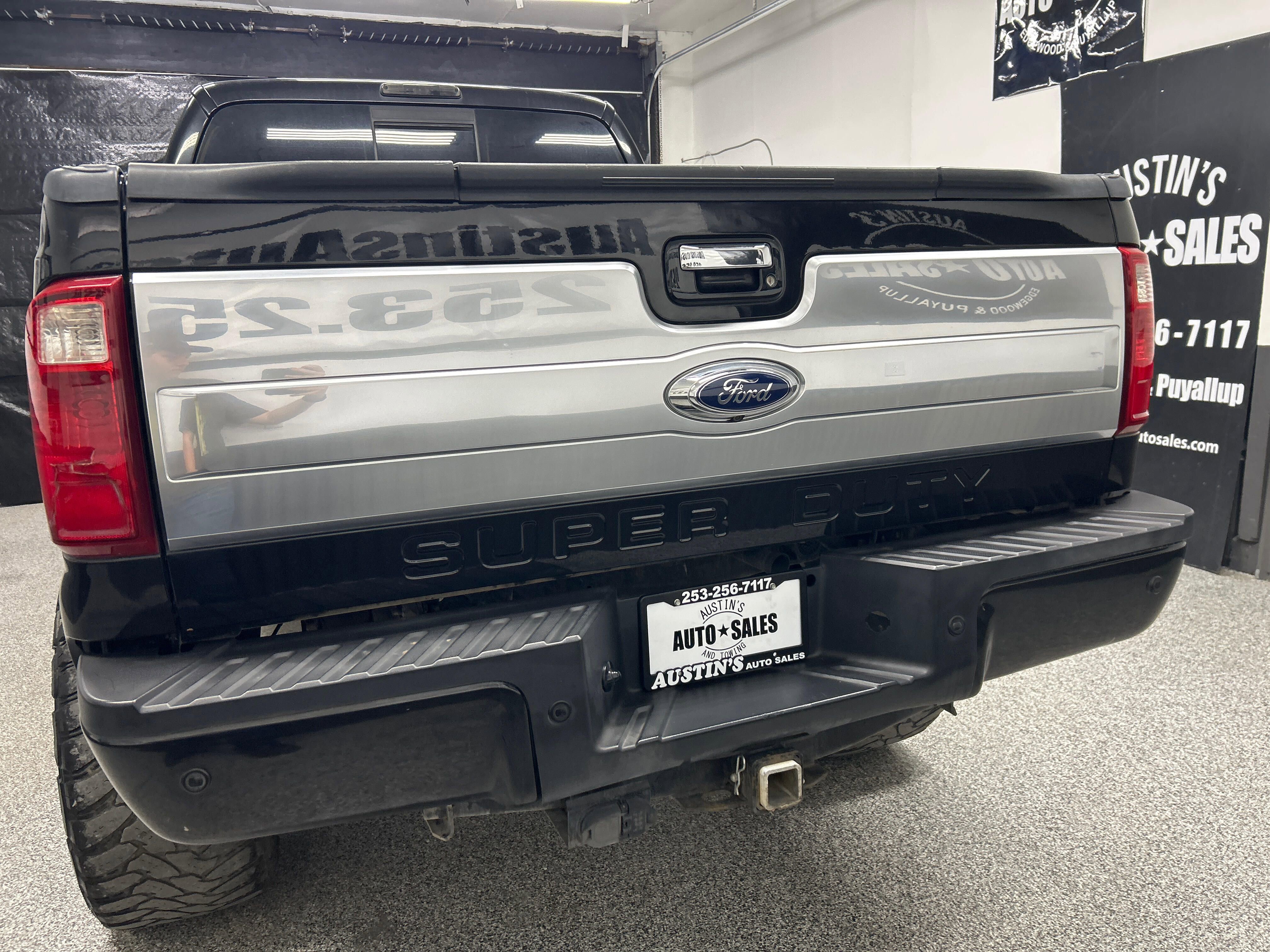 Used 2013 Ford F250 Platinum AWD/4WD image 5