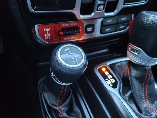 Used 2019 Jeep Wrangler Unlimited Rubicon AWD/4WD image 14