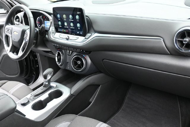 Used 2024 Chevrolet Blazer LT FWD image 35