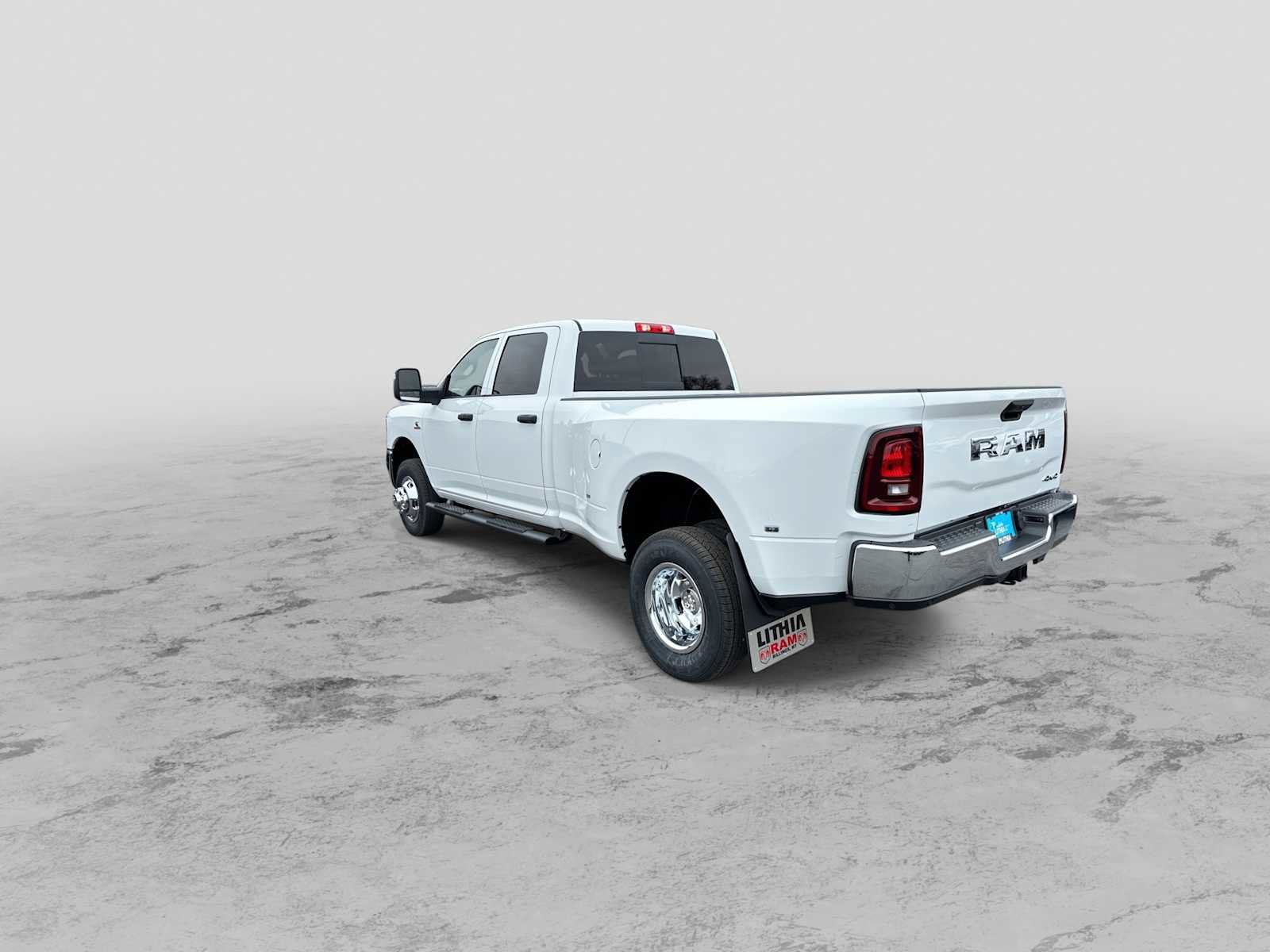 New 2026 RAM 3500 Tradesman AWD/4WD image 6