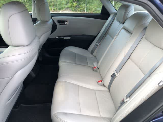 Used 2016 Toyota Avalon XLE Premium FWD image 17