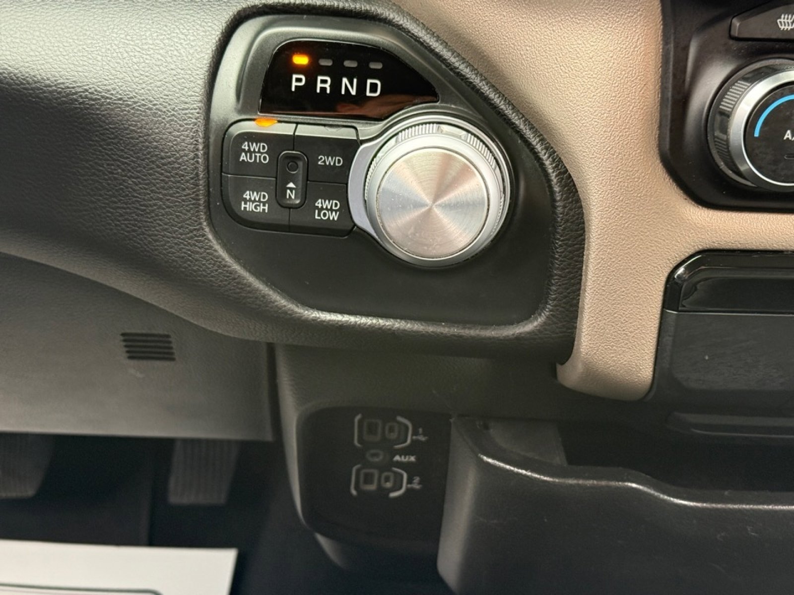 Used 2019 RAM 1500 Laramie image 29