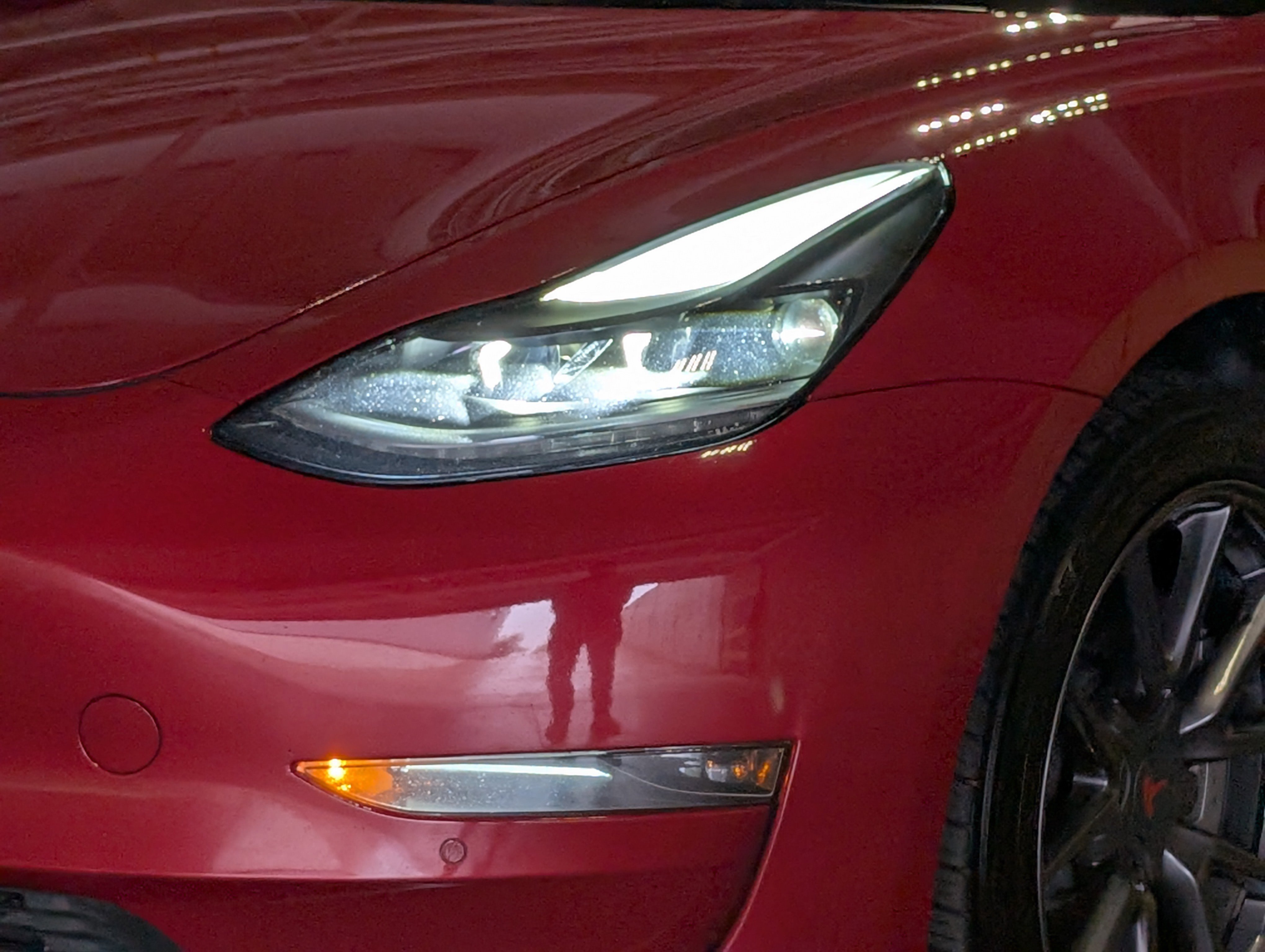 Used 2022 Tesla Model 3 Long Range AWD/4WD image 13