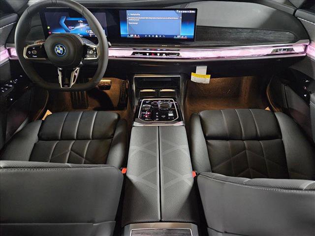 New 2025 BMW i7 eDrive50 w/ M Sport Package image 15