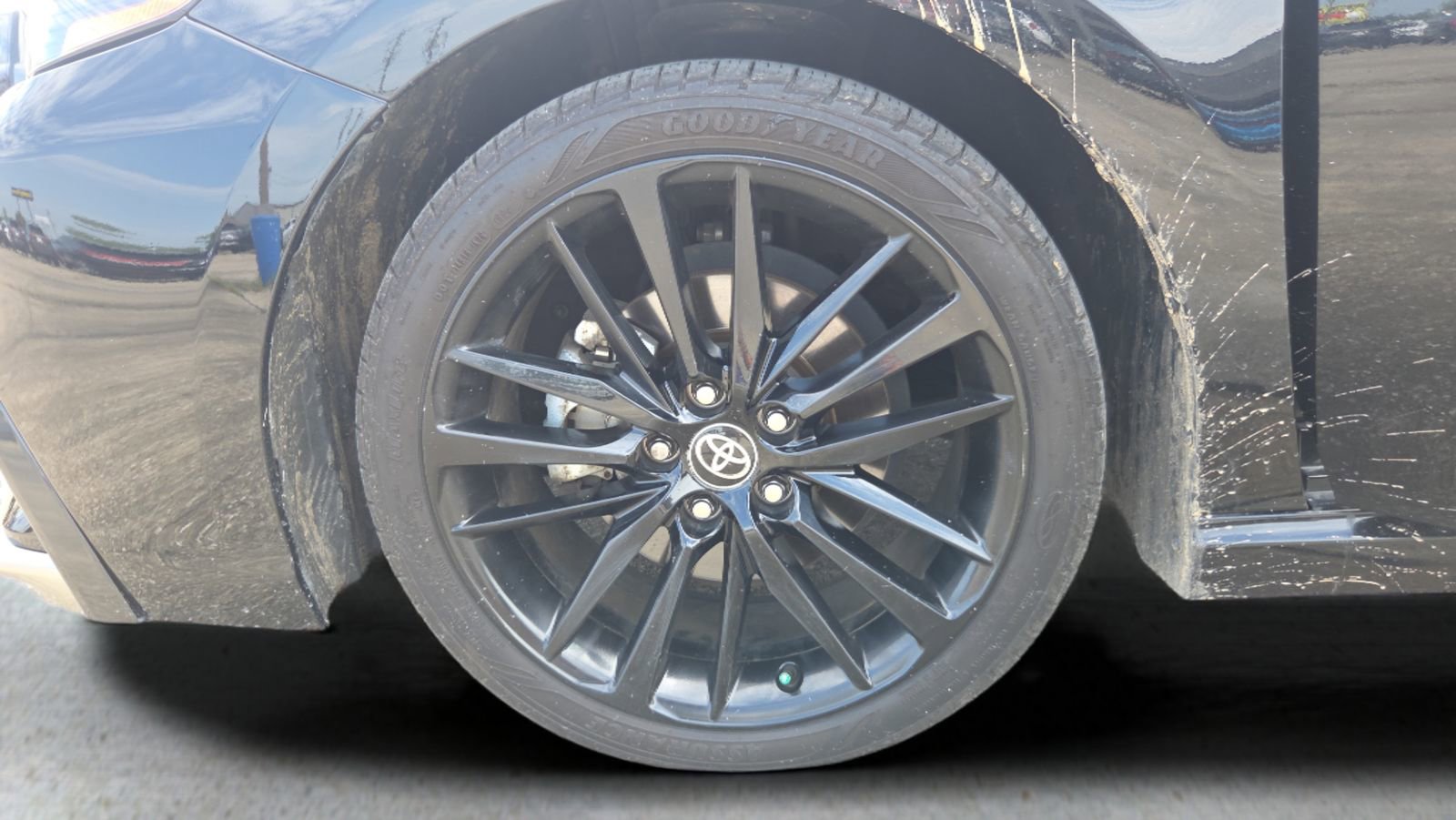 Used 2023 Toyota Camry XSE FWD image 19