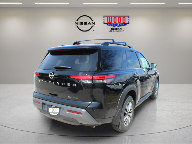 New 2026 Nissan Pathfinder SL AWD/4WD image 2