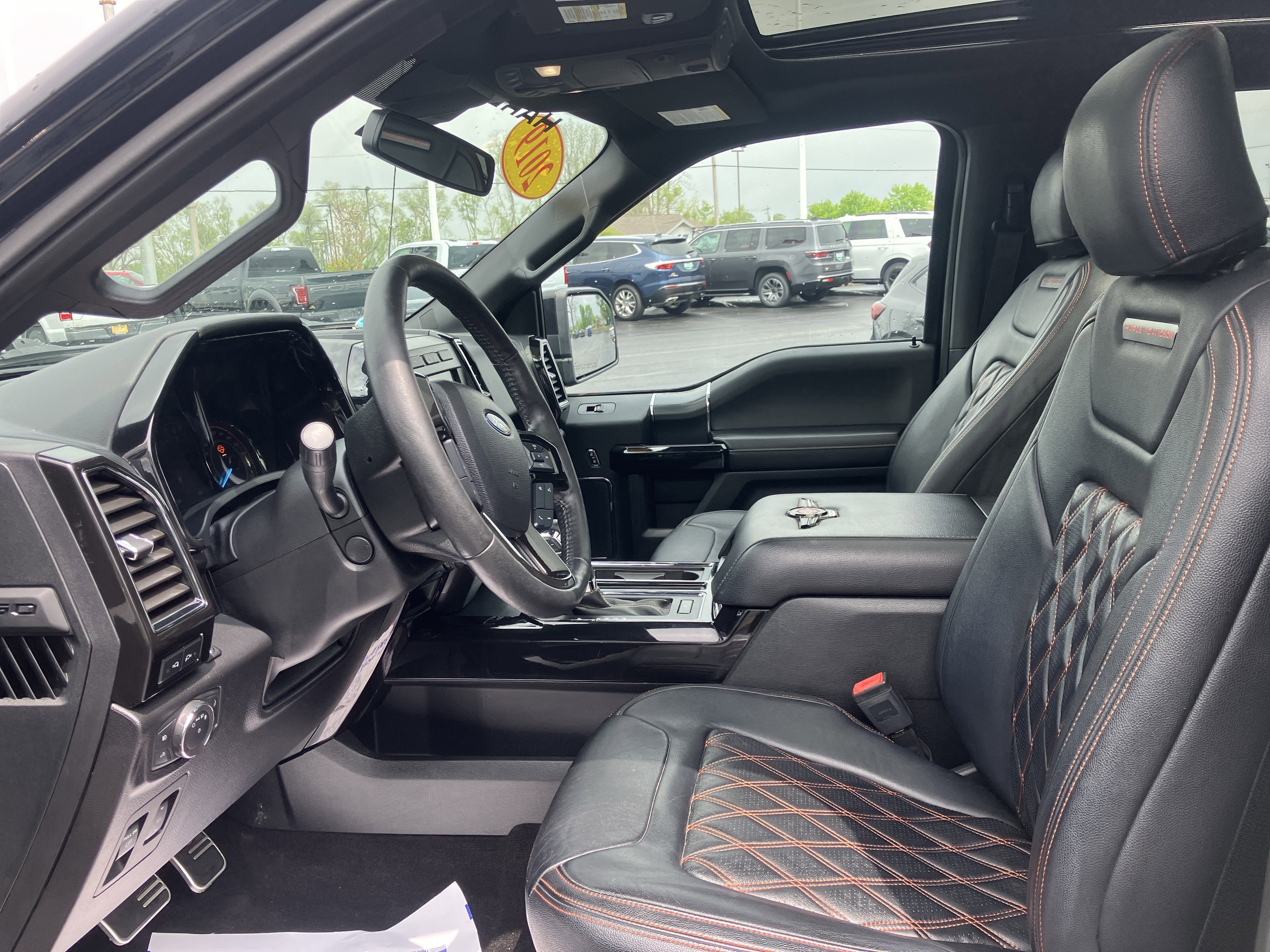 Used 2019 Ford F150 Lariat w/ Equipment Group 502A Luxury AWD/4WD image 19