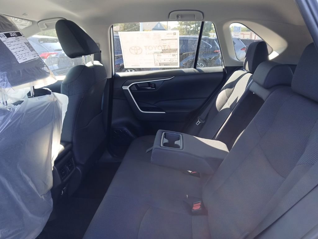 New 2025 Toyota RAV4 LE image 7
