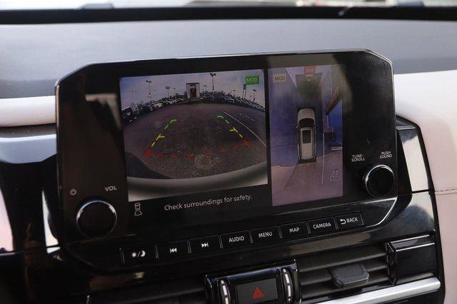 Used 2024 Nissan Pathfinder SL image 18