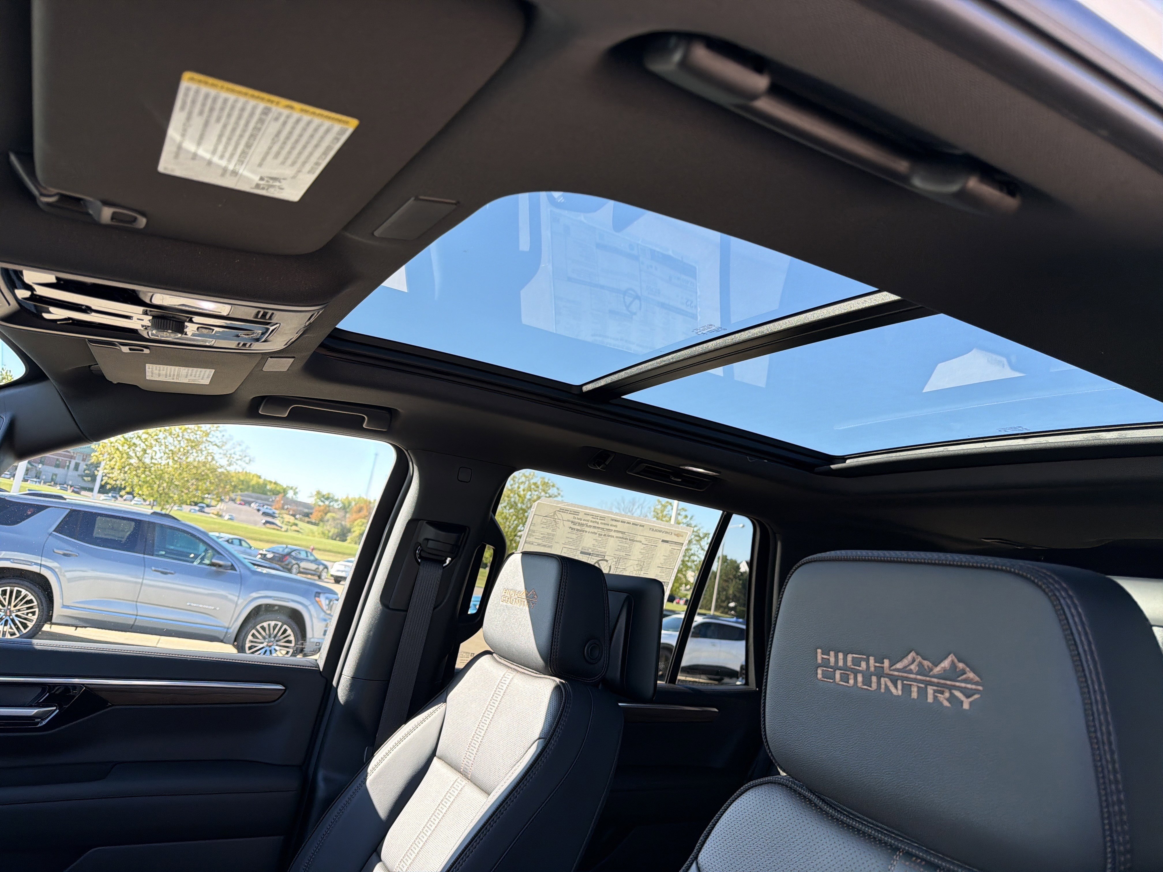 New 2026 Chevrolet Tahoe High Country image 16