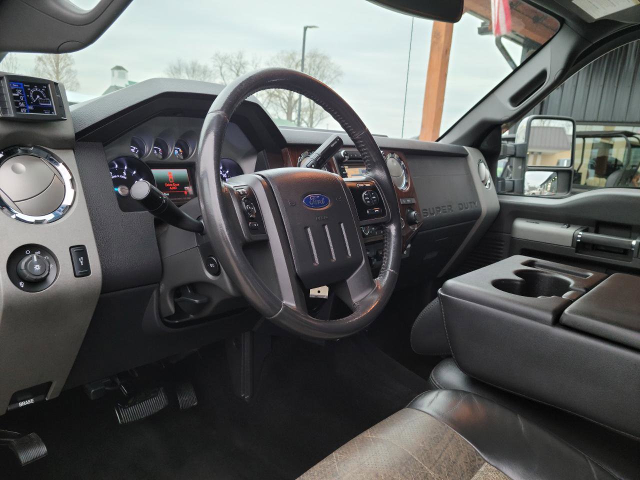 Used 2011 Ford F350 Lariat w/ Lariat Ultimate Pkg image 9